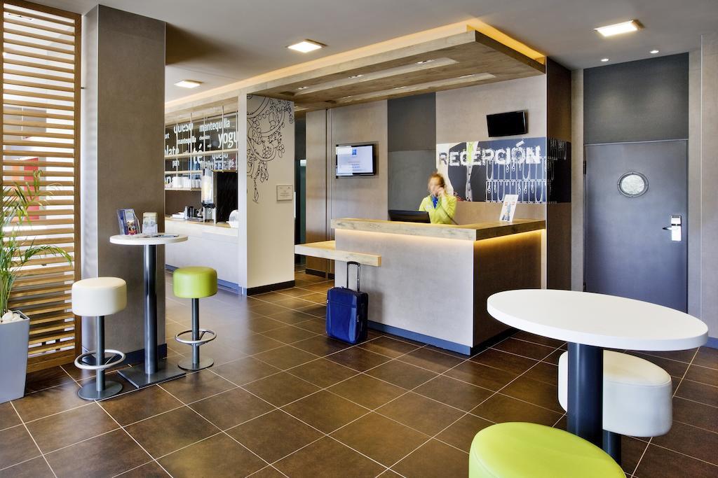 ไอบิส บัดเจ็ต มาดริด เฆตาเฟ่ Hotel เกตาเฟ ภายนอก รูปภาพ