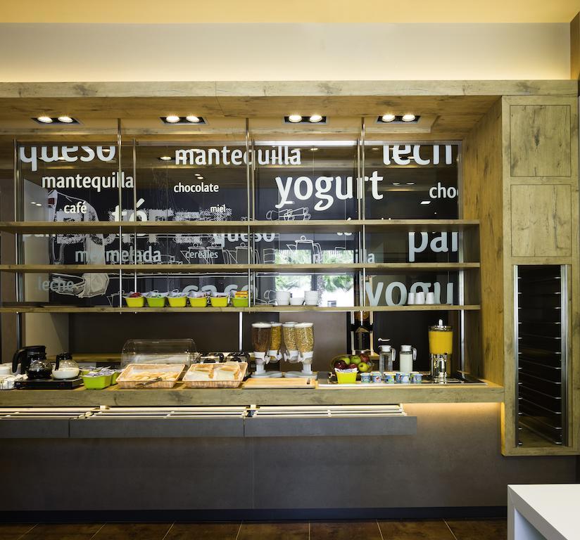 ไอบิส บัดเจ็ต มาดริด เฆตาเฟ่ Hotel เกตาเฟ ภายนอก รูปภาพ